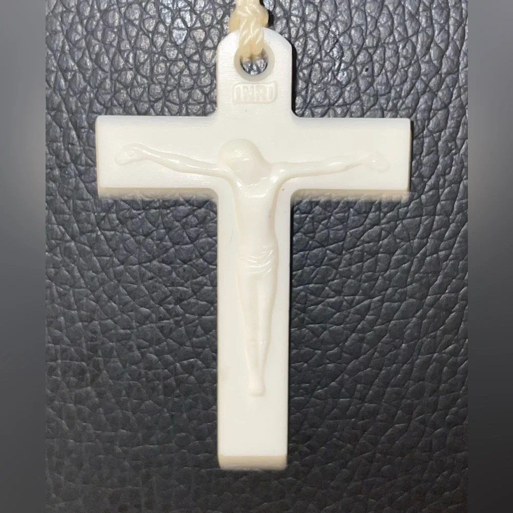 Handmade Acrylic Rosary ✝️ - Picture 4 of 5